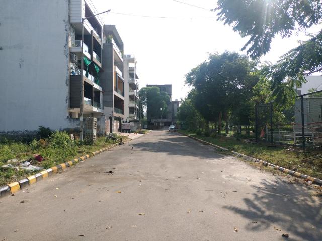 Residential Plot in Sector 85 for resale Faridabad. The reference number is 18432968
