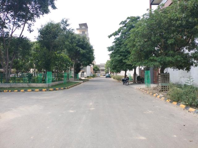 Residential Plot in Sector 85 for resale Faridabad. The reference number is 20345260