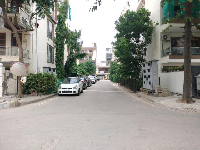 Residential Plot in Sector 85 for resale Faridabad. The reference number is 21104244