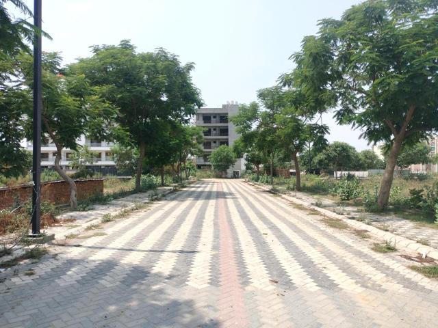 Residential Plot in Sector 88 for resale Faridabad. The reference number is 20366608