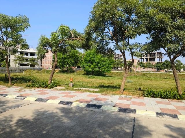 Residential Plot in Sector 89 for resale Gurgaon. The reference number is 21207647