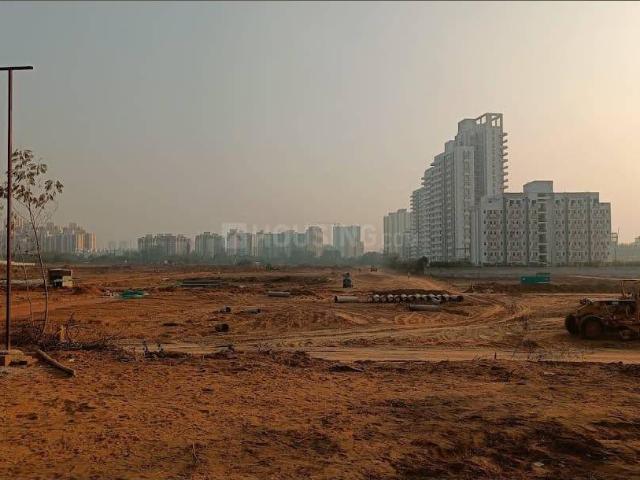 Residential Plot in Sector 89A for resale Gurgaon. The reference number is 20936998