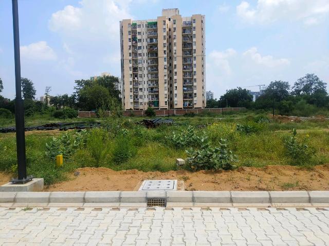 Residential Plot in Sector 89A for resale Gurgaon. The reference number is 21122190