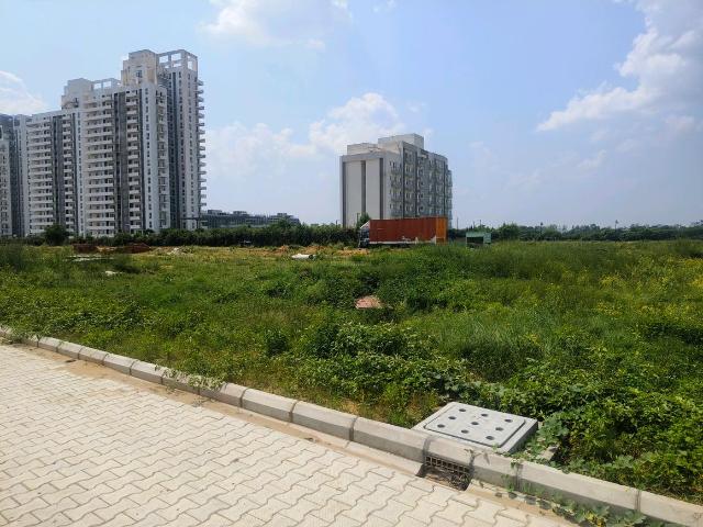 Residential Plot in Sector 89A for resale Gurgaon. The reference number is 21122372