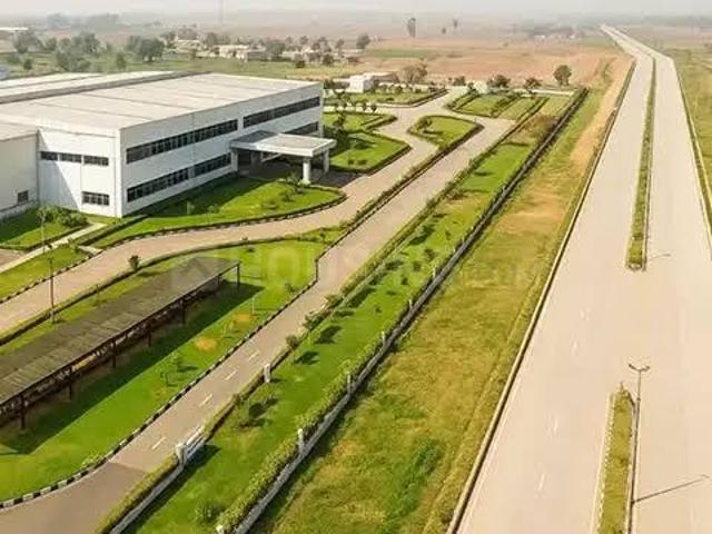 Residential Plot in Sector 8 for resale Gurgaon. The reference number is 21241728