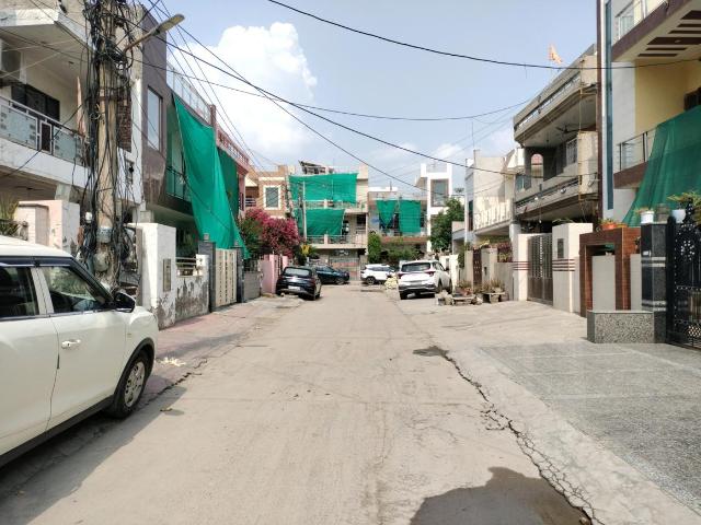 Residential Plot in Sector 8 for resale Faridabad. The reference number is 20541379