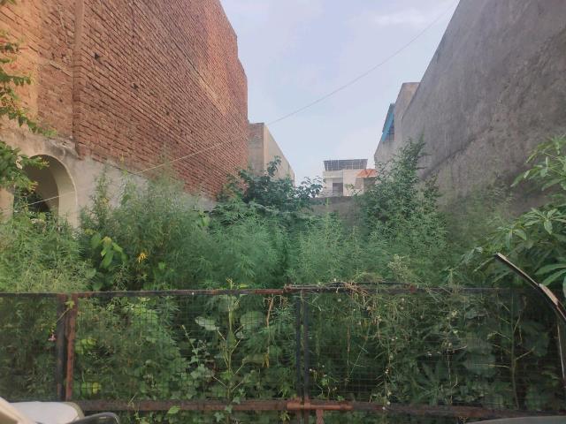 Residential Plot in Sector 8 for resale Faridabad. The reference number is 20712627