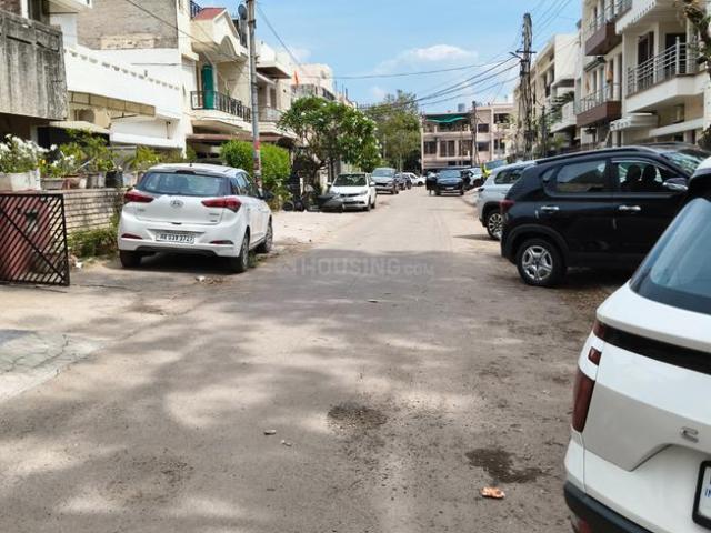 Residential Plot in Sector 8 for resale Panchkula. The reference number is 19998156