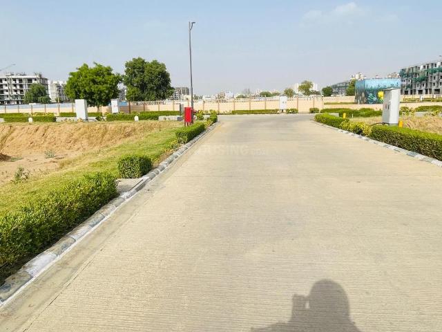 Residential Plot in Sector 93 for resale Gurgaon. The reference number is 20750308