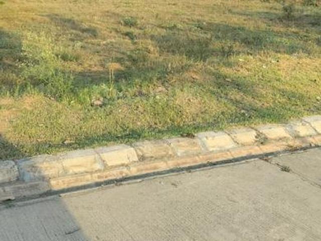 Residential Plot in Sector 90 for resale Gurgaon. The reference number is 20331623