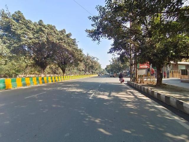 Residential Plot in Sector 92 for resale Noida. The reference number is 19940486