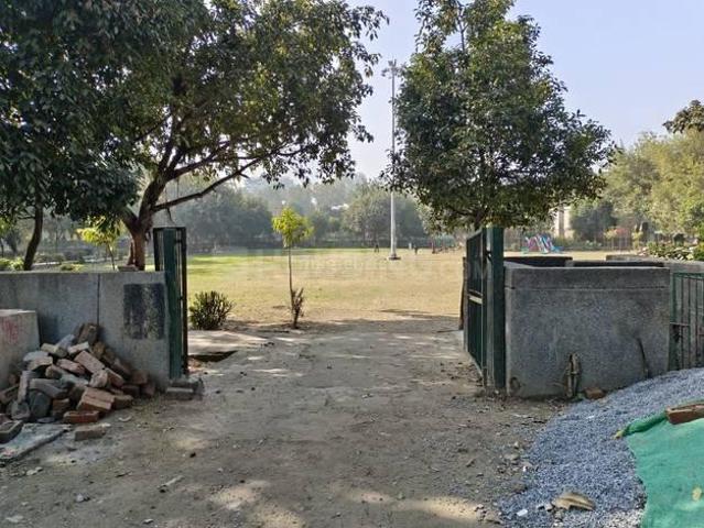 Residential Plot in Sector 92 for resale Noida. The reference number is 20400912