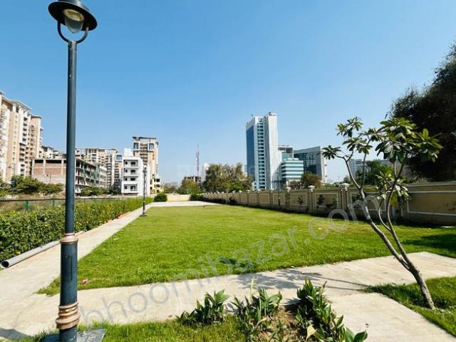 Residential Plot in Sector 92 for resale Gurgaon. The reference number is 21044094