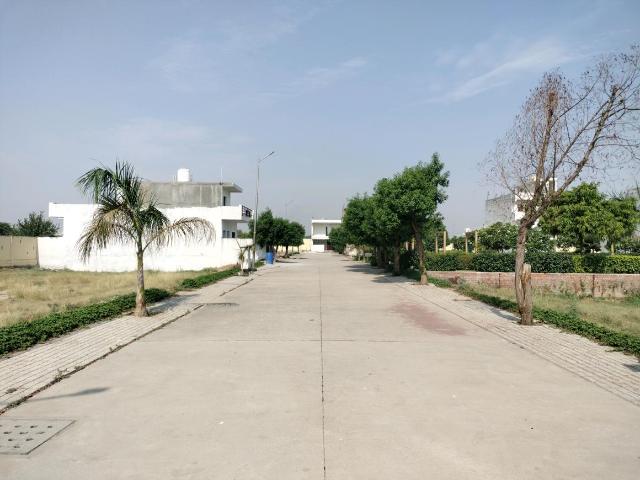 Residential Plot in Sector 98 for resale Faridabad. The reference number is 20051481