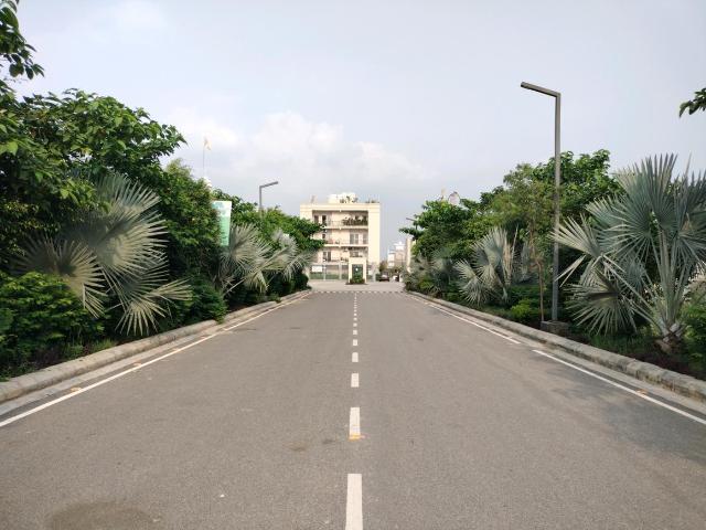 Residential Plot in Sector 98 for resale Faridabad. The reference number is 20215773
