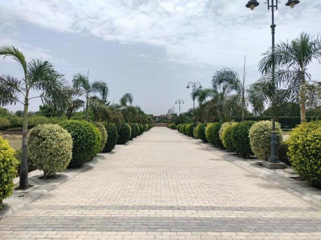 Residential Plot in Sector 98 for resale Faridabad. The reference number is 20526931