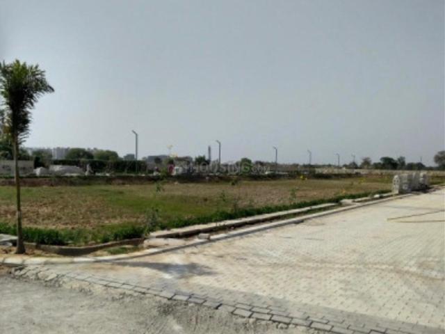 Residential Plot in Sector 98 for resale Faridabad. The reference number is 20643219
