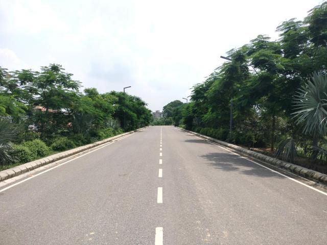 Residential Plot in Sector 98 for resale Faridabad. The reference number is 20669538