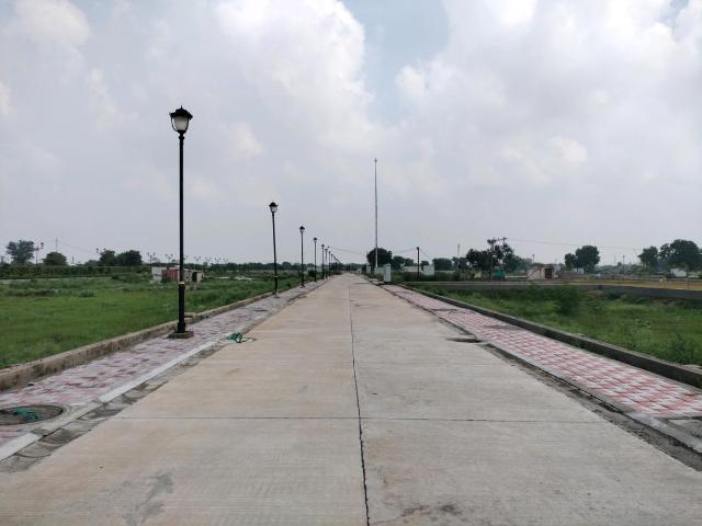 Residential Plot in Sector 98 for resale Faridabad. The reference number is 20681260