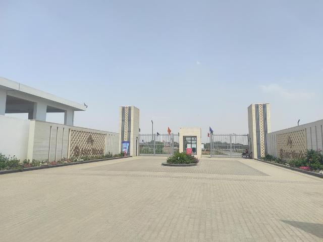 Residential Plot in Sector 98 for resale Faridabad. The reference number is 20716503