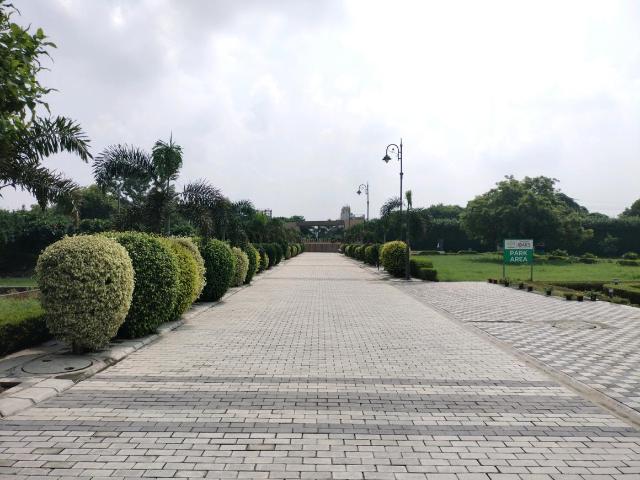 Residential Plot in Sector 98 for resale Faridabad. The reference number is 20875955