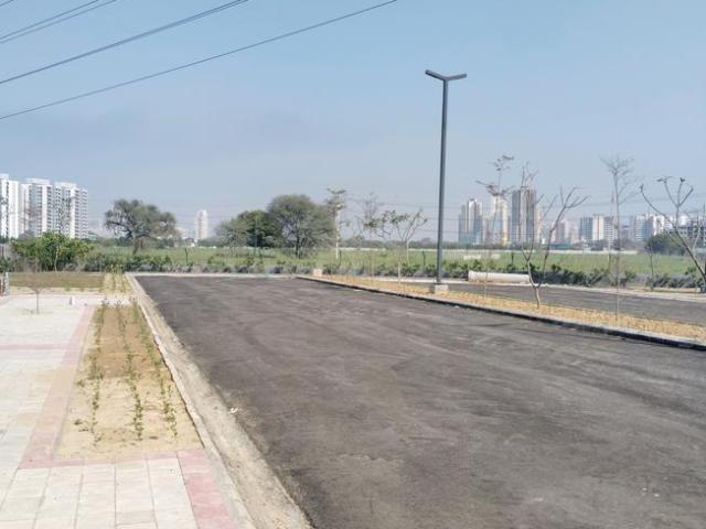 Residential Plot in Sector 99A for resale Gurgaon. The reference number is 16424832