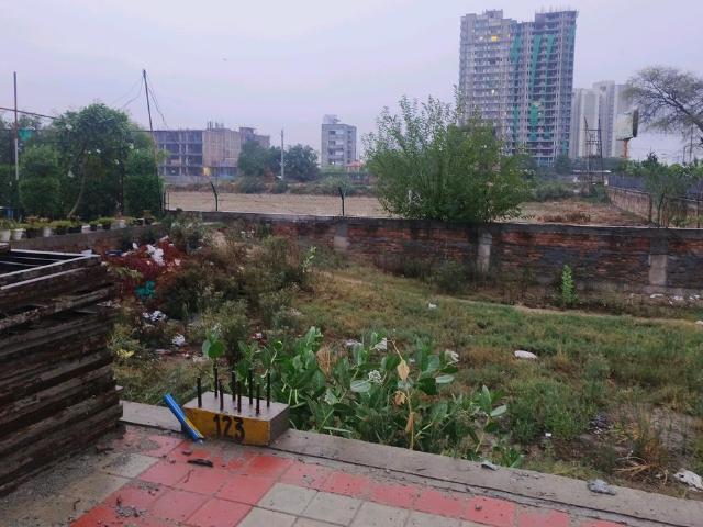 Residential Plot in Sector 99A for resale Gurgaon. The reference number is 20645010
