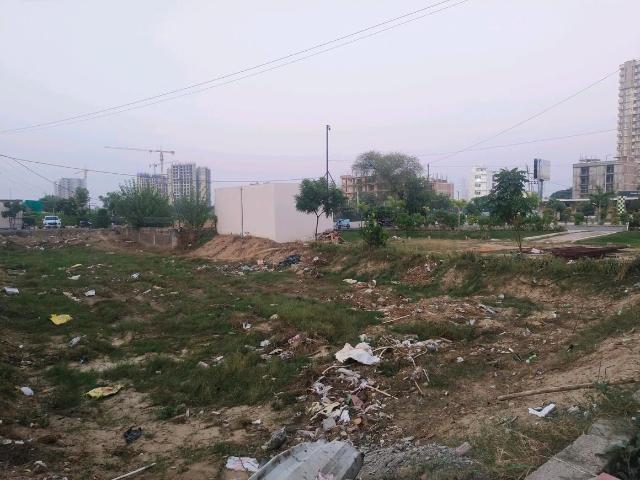 Residential Plot in Sector 99A for resale Gurgaon. The reference number is 20645032