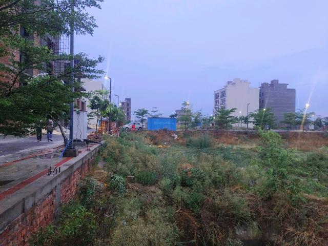 Residential Plot in Sector 99A for resale Gurgaon. The reference number is 20645420