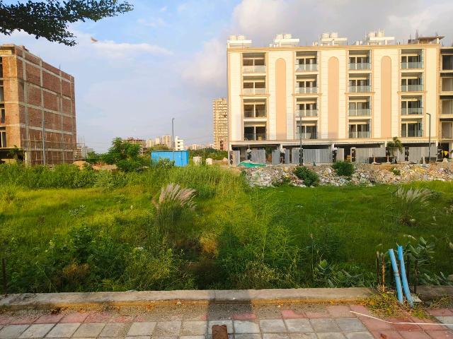 Residential Plot in Sector 99A for resale Gurgaon. The reference number is 21044401