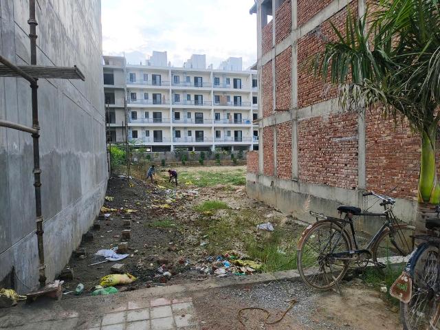 Residential Plot in Sector 99A for resale Gurgaon. The reference number is 21040428