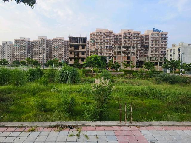 Residential Plot in Sector 99A for resale Gurgaon. The reference number is 21043153