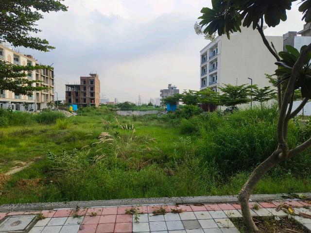 Residential Plot in Sector 99A for resale Gurgaon. The reference number is 21043204