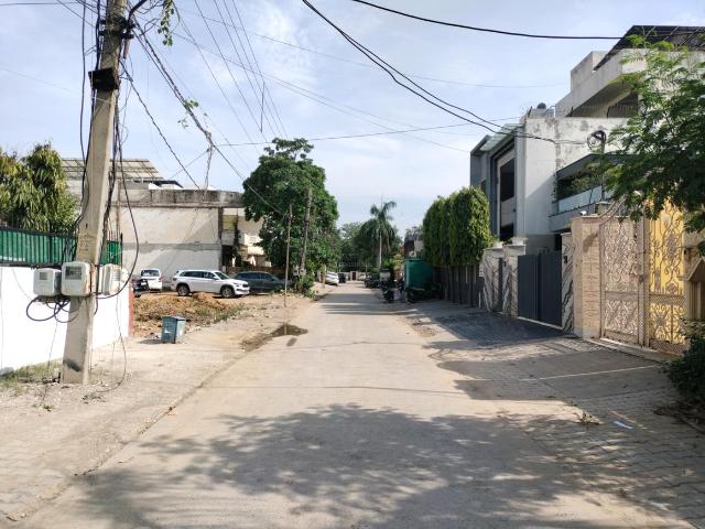 Residential Plot in Sector 9 for resale Faridabad. The reference number is 20605691