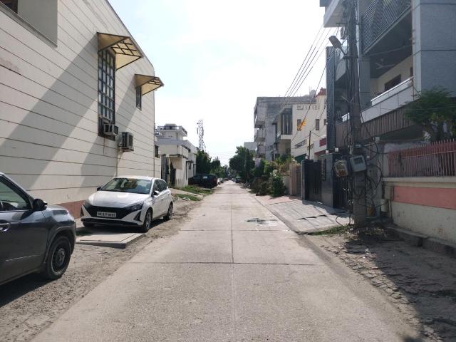 Residential Plot in Sector 9 for resale Faridabad. The reference number is 20605711