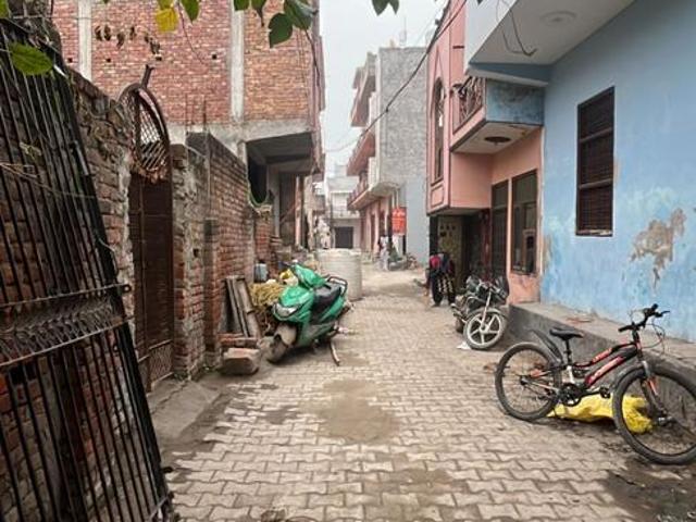 Residential Plot in Sector 9B for resale Gurgaon. The reference number is 17411882