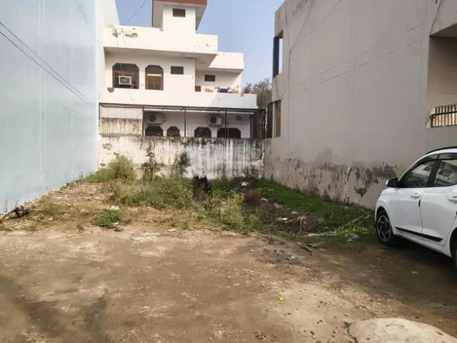Residential Plot in Sector 02 for resale Bahadurgarh. The reference number is 19451801