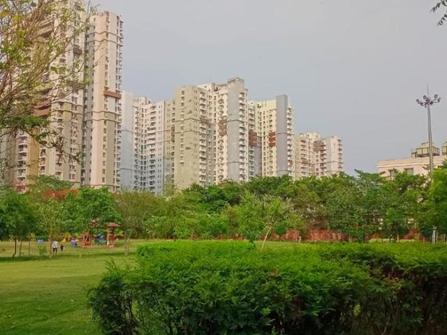 Residential Plot in Sector 100 for resale Noida. The reference number is 20888660