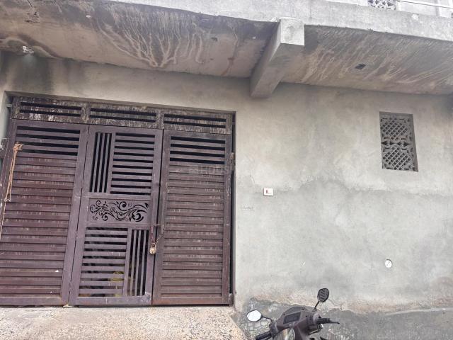 Residential Plot in Sector 101 for resale Noida. The reference number is 21296440