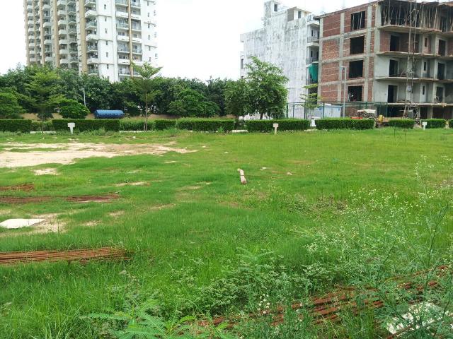 Residential Plot in Sector 102 for resale Gurgaon. The reference number is 20888191