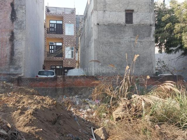 Residential Plot in Sector 105 for resale Gurgaon. The reference number is 20866602