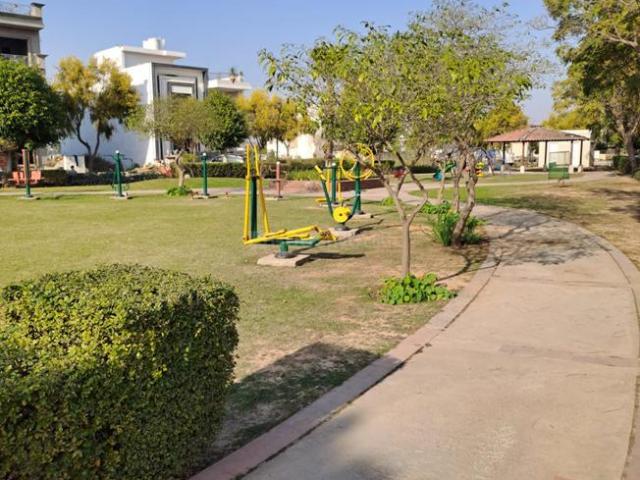 Residential Plot in Sector 105 for resale Mohali. The reference number is 19979648