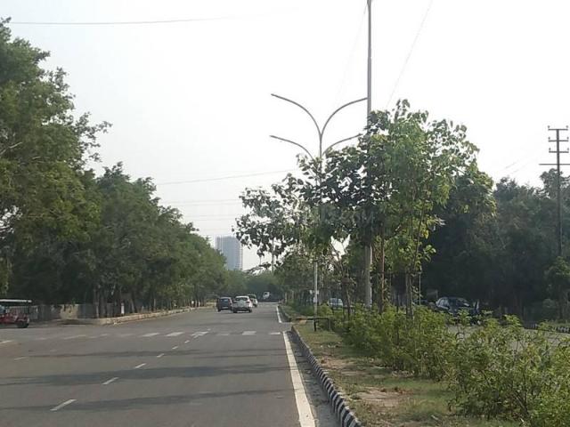 Residential Plot in Sector 105 for resale Noida. The reference number is 19446454