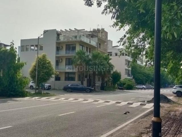Residential Plot in Sector 105 for resale Noida. The reference number is 21147092