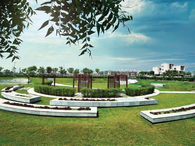 Residential Plot in Sector 108 for resale Noida. The reference number is 17075768