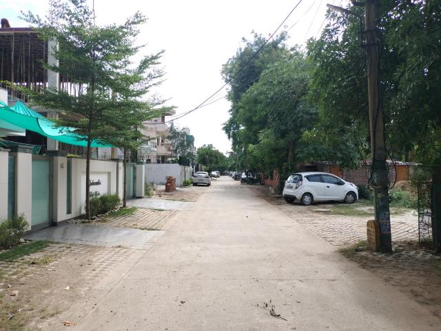 Residential Plot in Sector 10 DLF for resale Faridabad. The reference number is 20605788