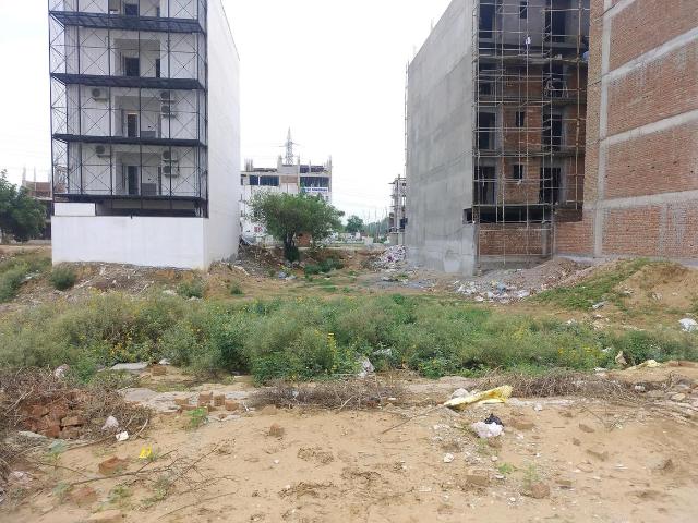 Residential Plot in Sector 10 for resale Gurgaon. The reference number is 20621145