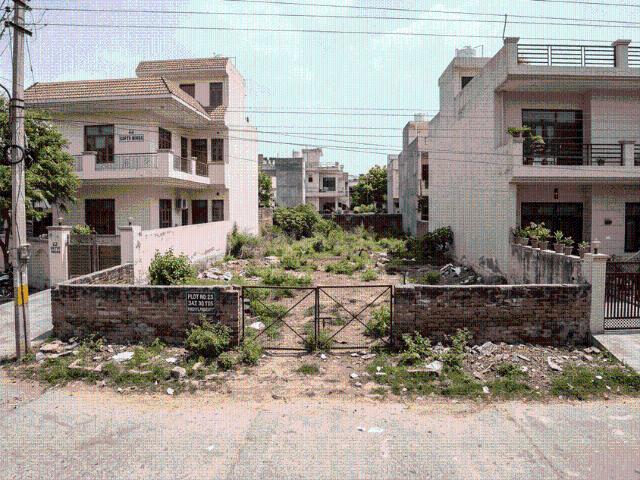 Residential Plot in Sector 10A for resale Gurgaon. The reference number is 20379449