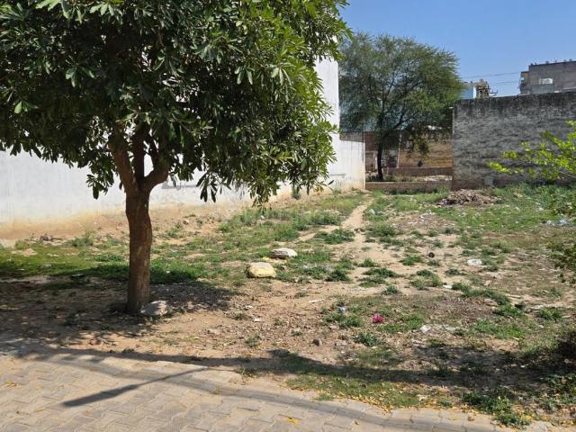 Residential Plot in Sector 110 for resale Gurgaon. The reference number is 19635129