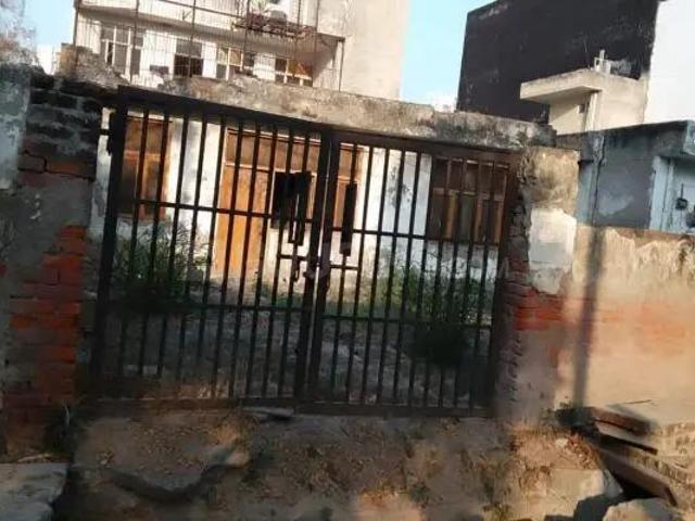 Residential Plot in Sector 112 for resale Noida. The reference number is 19989167